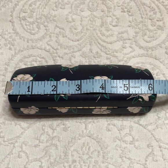 Bundle! Draper James Straw Purse and Matching Sunglass Case - Picture 12 of 12